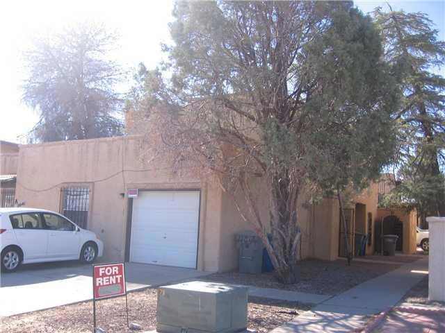 10640 Cuatro Vistas Dr unit A-D, El Paso, TX 79935 - photo 1