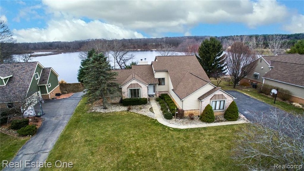 Private, lakefront setting