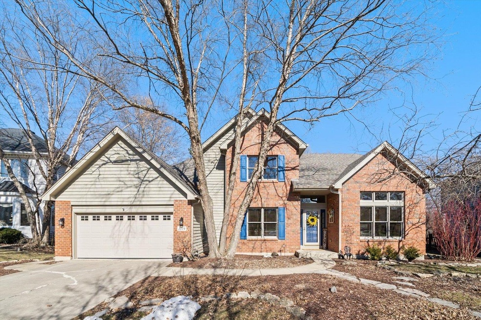 1119 Thackery Ln, Naperville, IL 60564 - photo 1