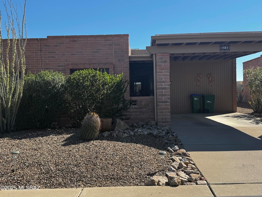 1561 W Via Del Jarrito, Green Valley, AZ 85622 - photo 1