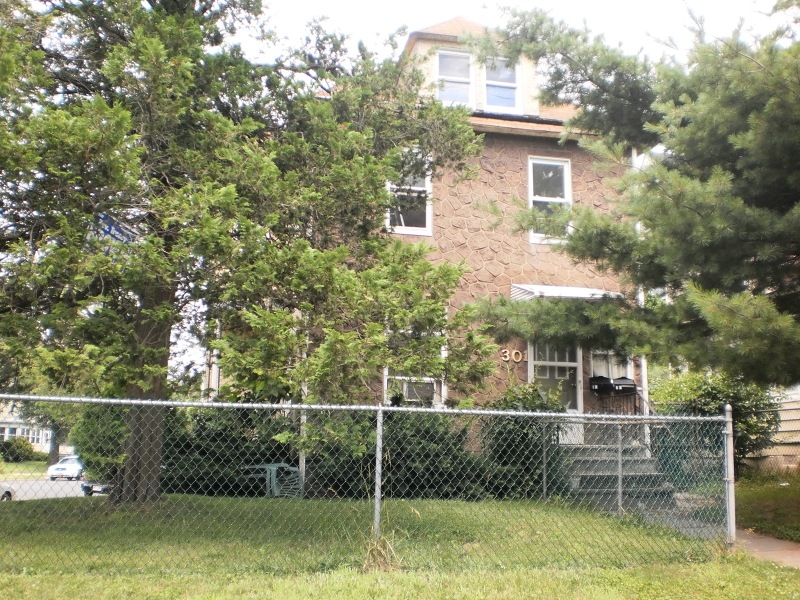 301-03 Clinton Ave, Plainfield, NJ 07063 - photo 1