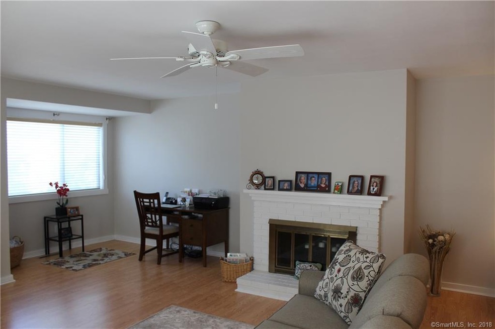 778 Quinnipiac Ln unit B, Stratford, CT 06614 - photo 1