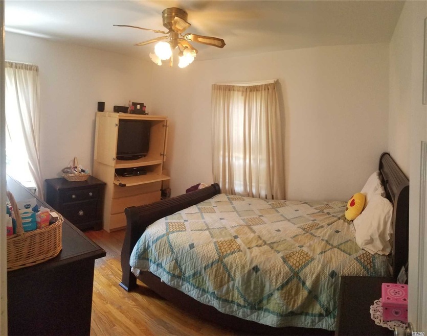 108 E Euclid St, Valley Stream, NY 11580 - photo 1