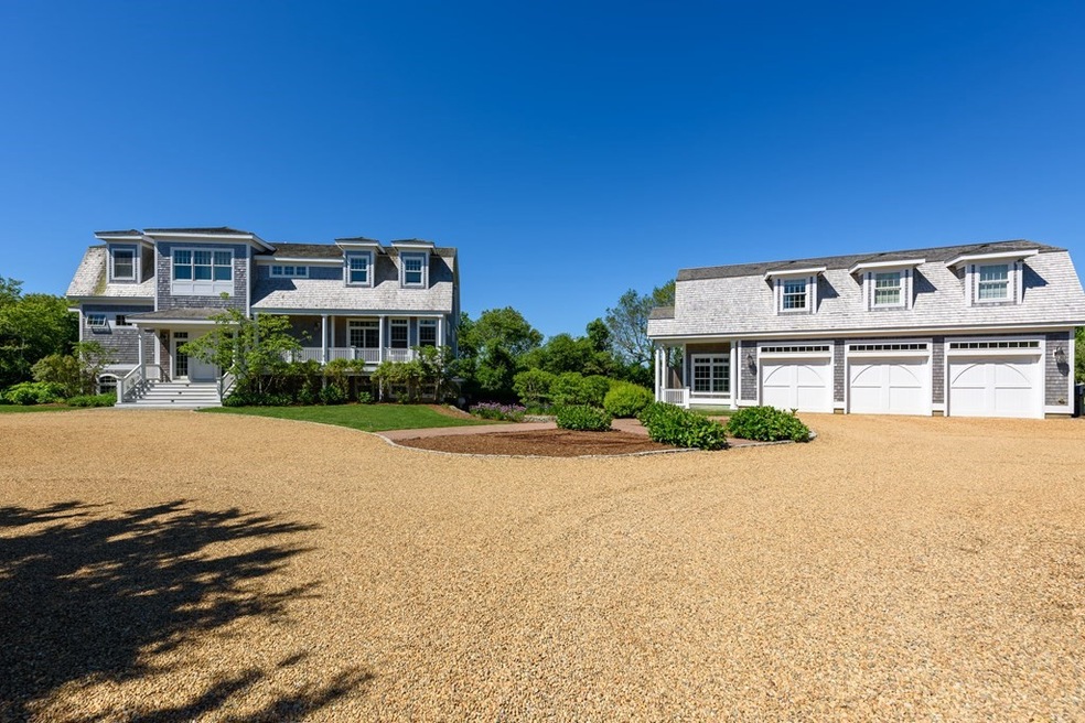 15 Beach Plum Meadows, Edgartown, MA 02539 - photo 1