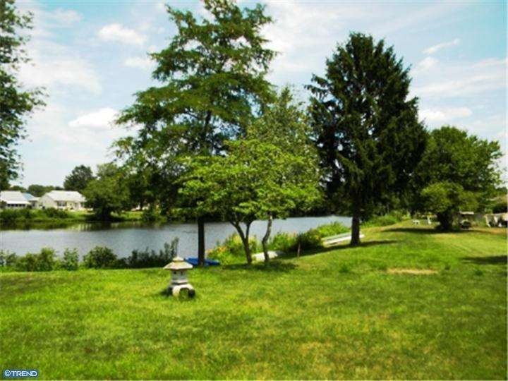 15 Chesterfield Ct, Southampton, NJ 08088 - photo 1