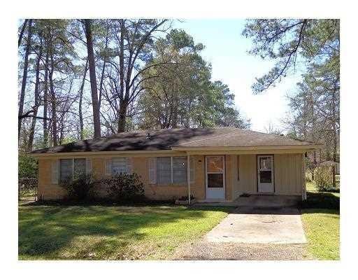 204 Chaudoir Dr, Pineville, LA 71360 - photo 1