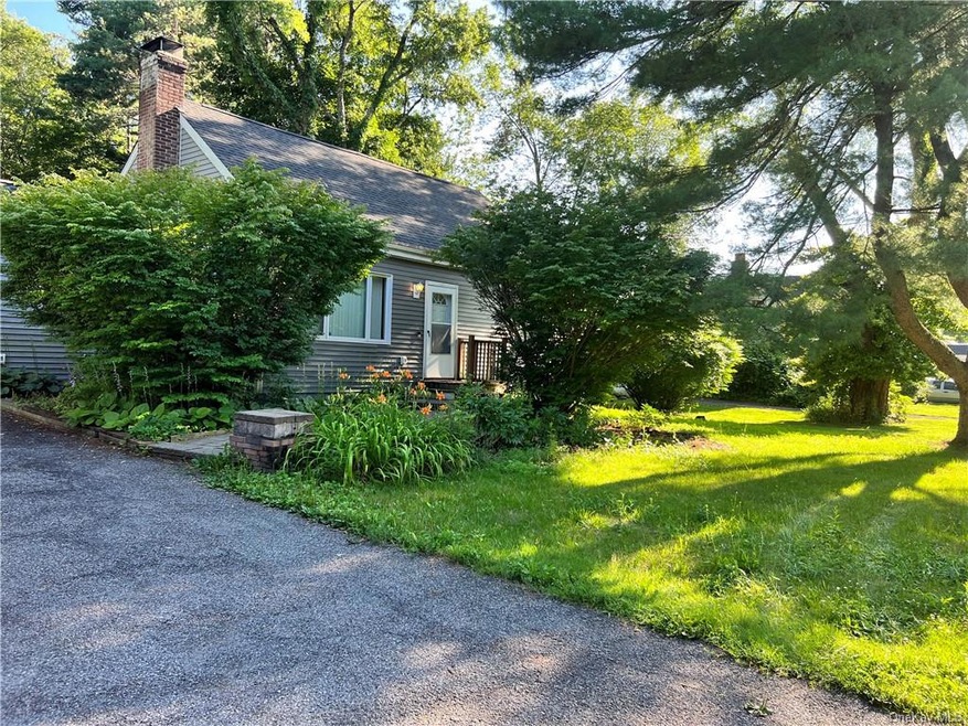 294 Spackenkill Rd, Poughkeepsie, NY 12603 - photo 1