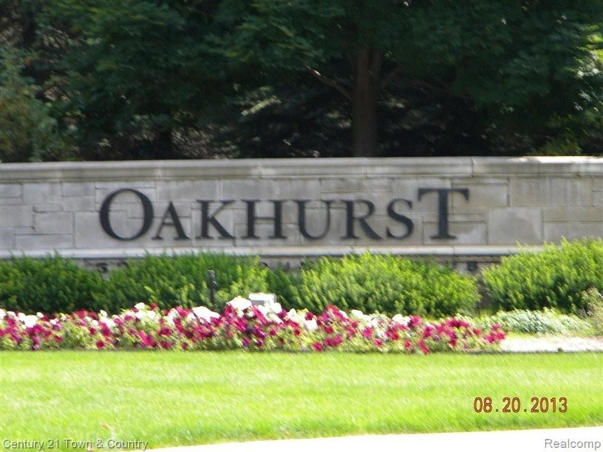 OAKHURST ENTRANCE.jpg