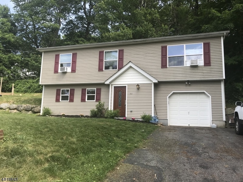 30 Riverside Rd, Hewitt, NJ 07421 - photo 1