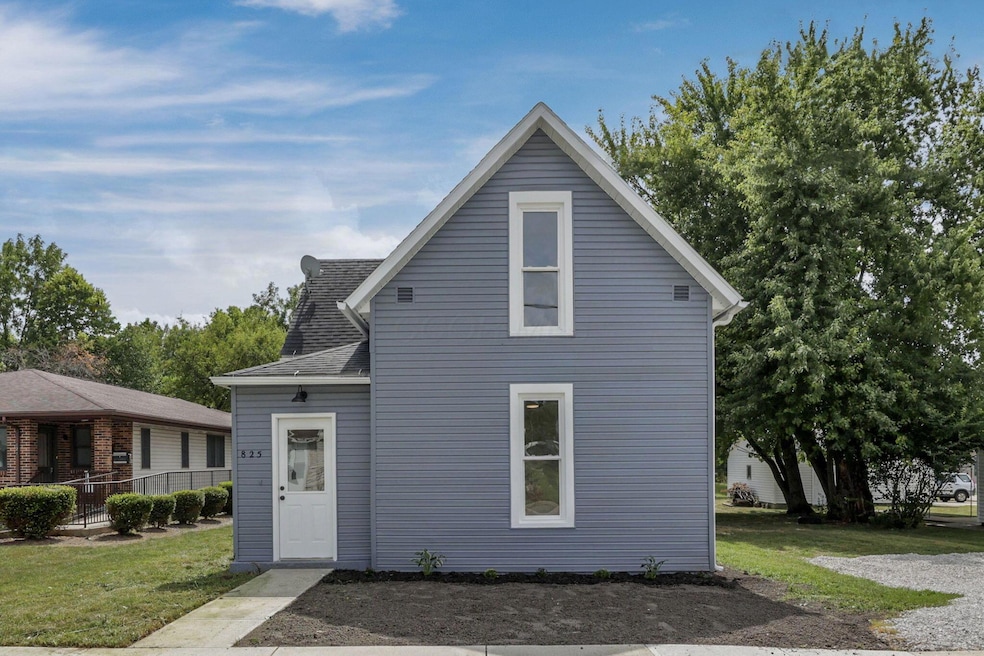 825 W Williams Ave, Bellefontaine, OH 43311 - photo 1