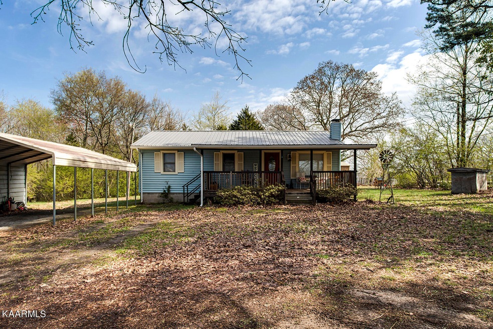 01_GrasshopperRoad_7305_Front