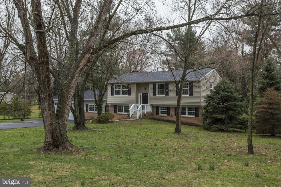 5010 Durham Rd E, Columbia, MD 21044 - photo 1