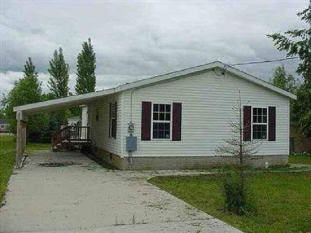 5182 E Coldwater Rd, Flint, MI 48506 - photo 1