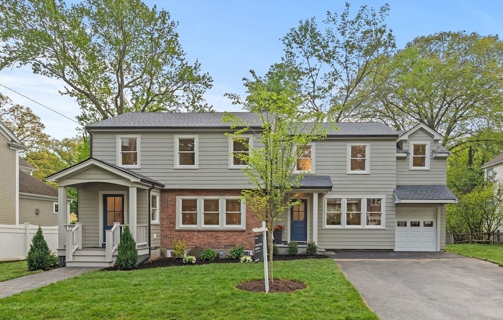 Sold $1,684,000 • Co-Listing Agent