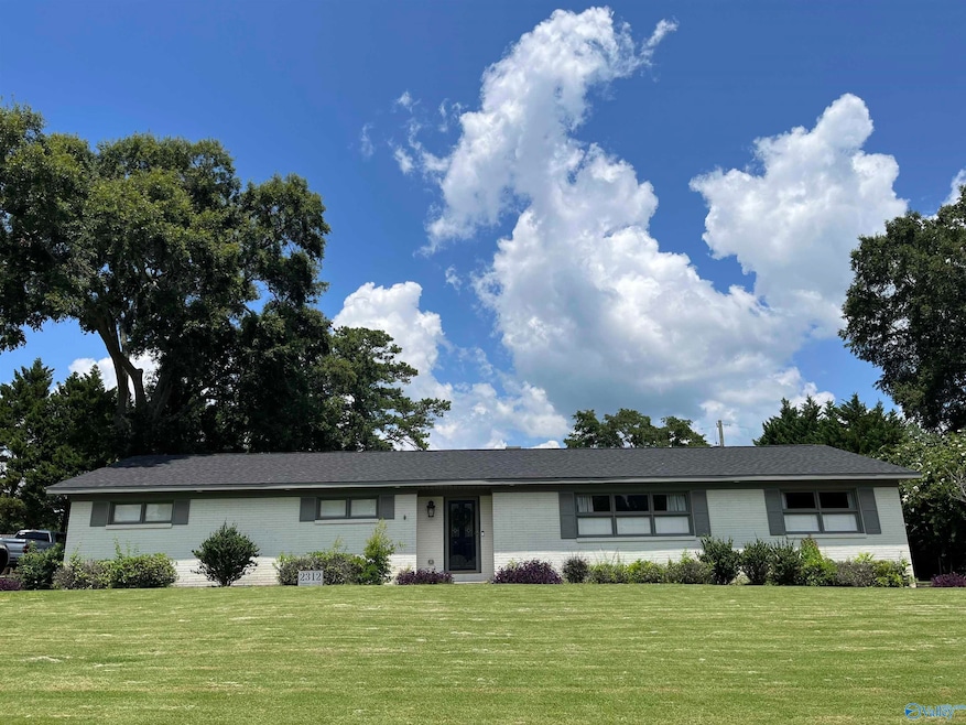 2312 Dogwood Ln SE, Decatur, AL 35601 MLS 1839573