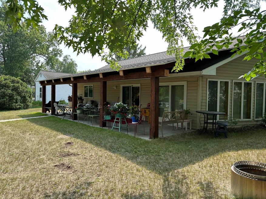 112 Riverside Ave, Park Rapids, MN 56470 - photo 1