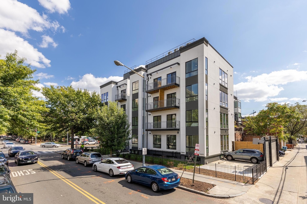 14 P St NW unit C01, Washington, DC 20001 - photo 1