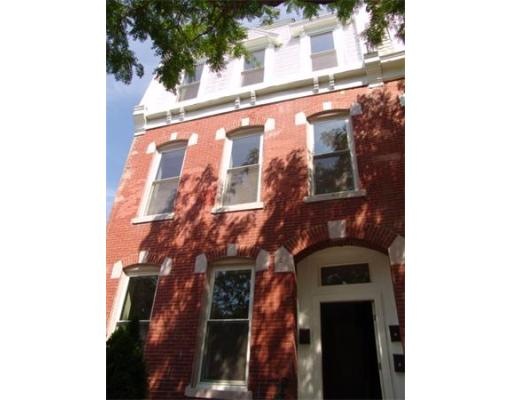 91 Coleman St, Dorchester, MA 02125 - photo 1