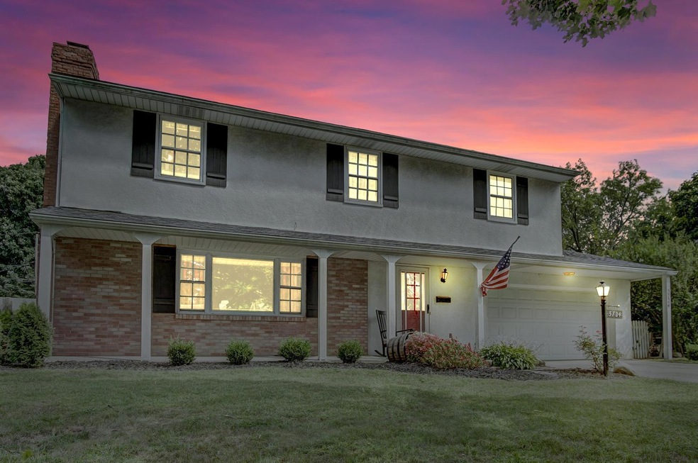 5724 Loganwood Rd, Columbus, OH 43229 - photo 1