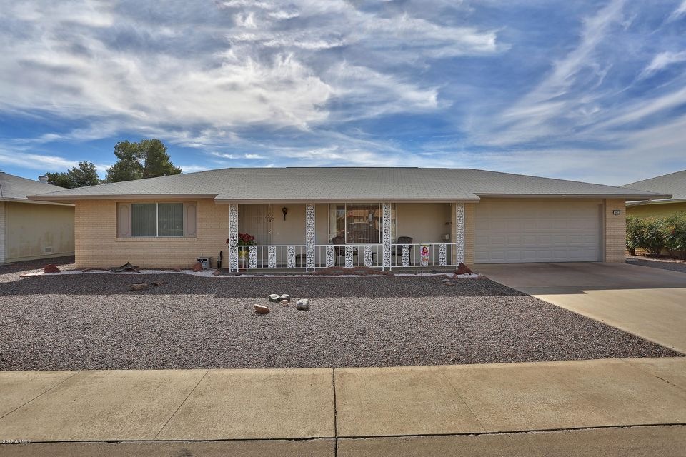 Front_of_Home_1
