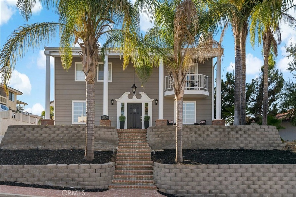 30639 Champion Dr, Canyon Lake, CA 92587 - photo 1