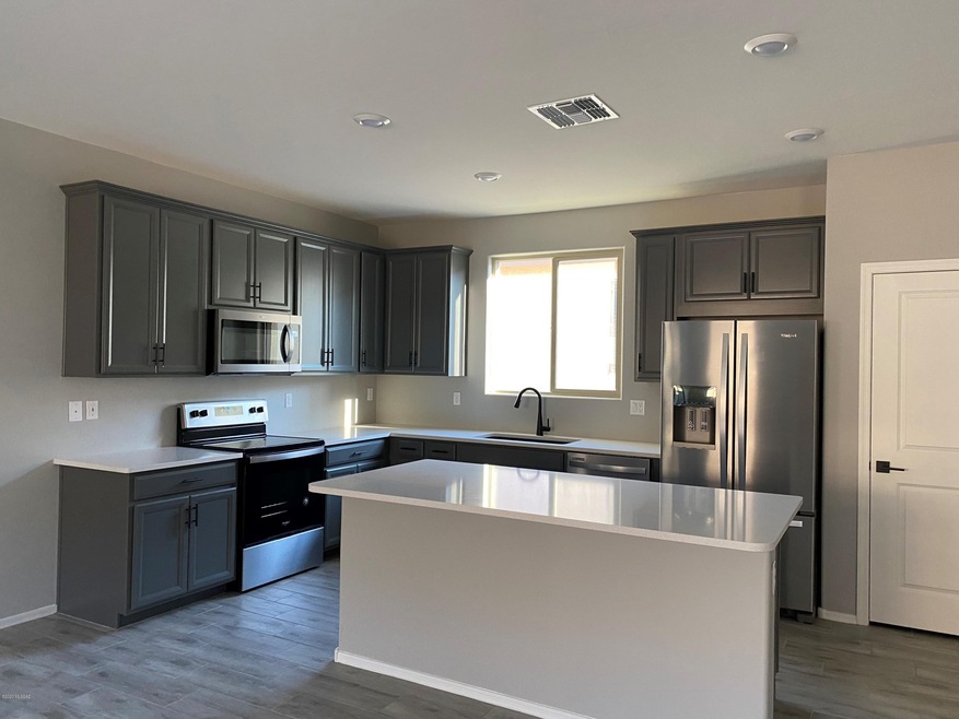 Kitchen 32