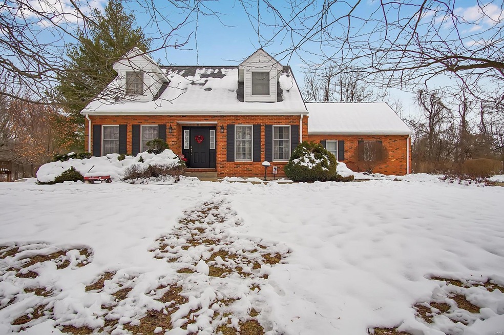 614 Birch Ln, Maryville, IL 62062 - photo 1