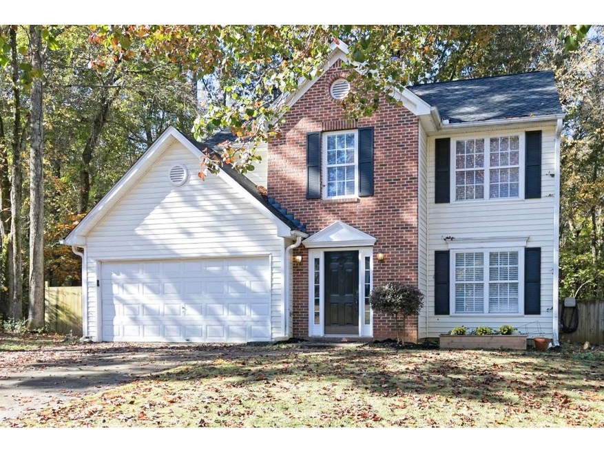 Adorable 3 bed 2,5 baths, level homesite, all new 