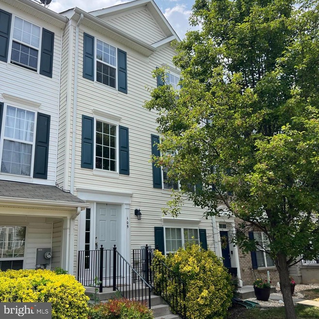 105 Hamilton Ct, Stephens City, VA 22655 - photo 1