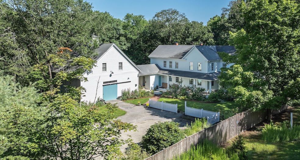 39 Pleasant Hill Rd, Freeport, ME 04032 - photo 1