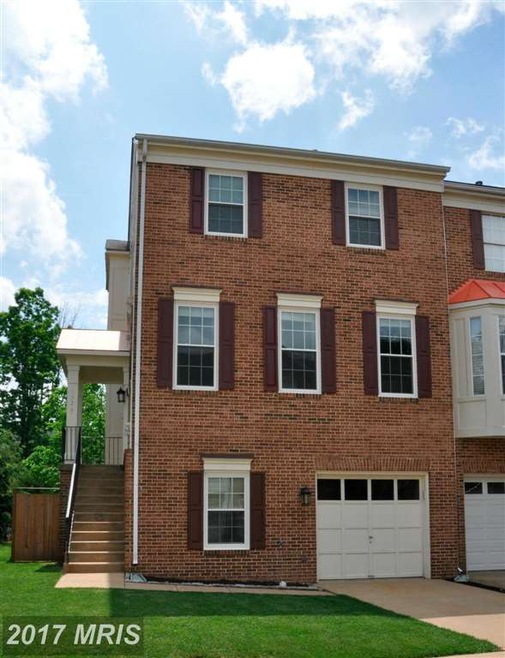 13265 Coppermill Dr, Herndon, VA 20171 - photo 1