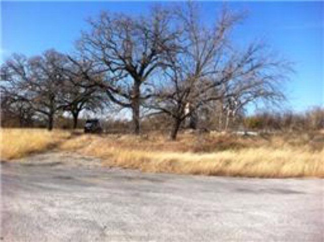 1295 Miller Rd, Azle, TX 76020 - photo 1