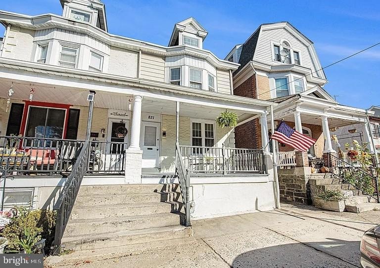 For Rent $2,050/month