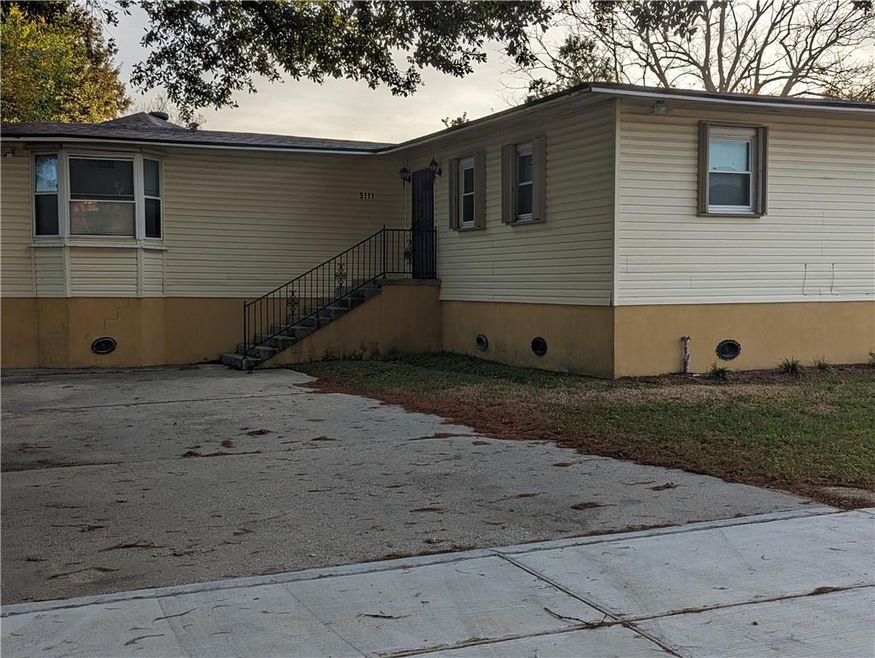 5111 Gallier Dr, New Orleans, LA 70126 - photo 1