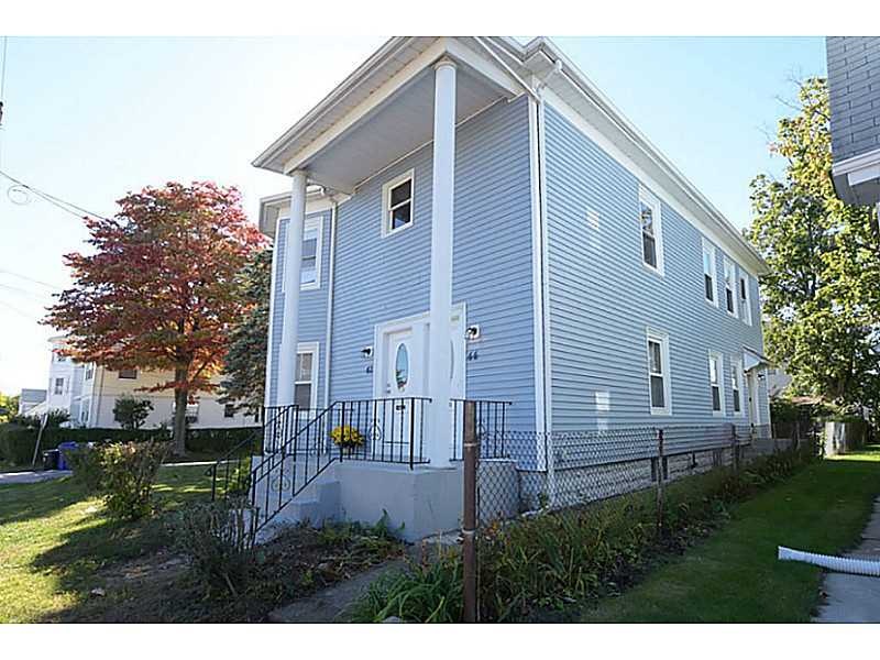 42 Hazel St, Pawtucket, RI 02860 - photo 1