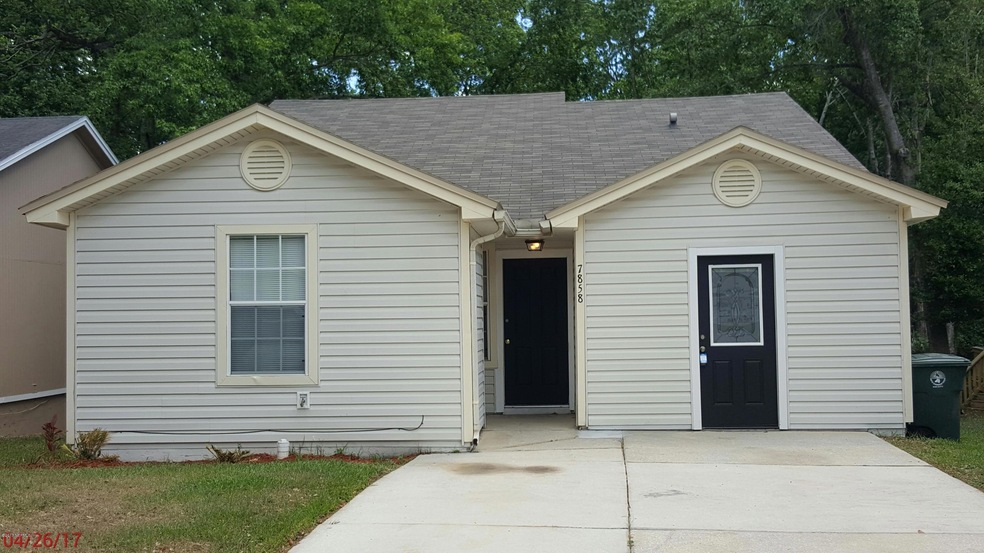 7858 Aquarius Cir S, Jacksonville, FL 32216 - photo 1