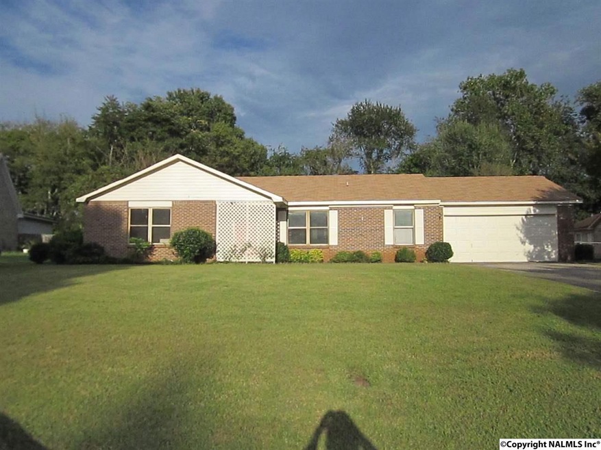 Lovely ranch home in great subdivision. Ready to move in.