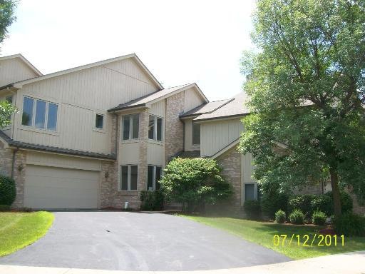 3605 Roberts Ct unit 3, Hazel Crest, IL 60429 - photo 1
