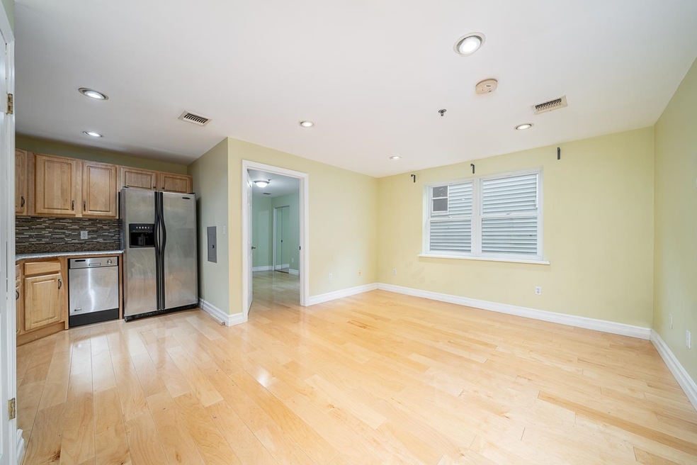 413-415 9th St unit 202, Union City, NJ 07087 - photo 1
