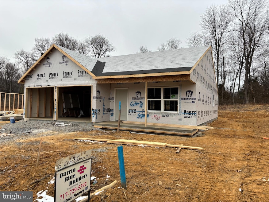 212 Grace Ann Ct, Fayetteville, PA 17222 - photo 1