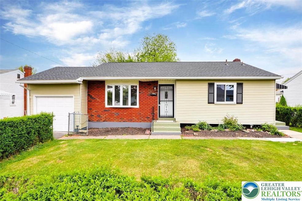 Gorgeous remodeled Ranch
