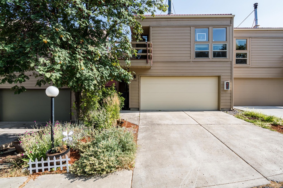 1961 NE Lotus Dr, Bend, OR 97701 - photo 1