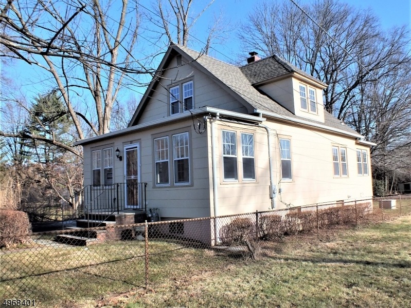 27 Boulevard Rd, Cedar Knolls, NJ 07927 - photo 1