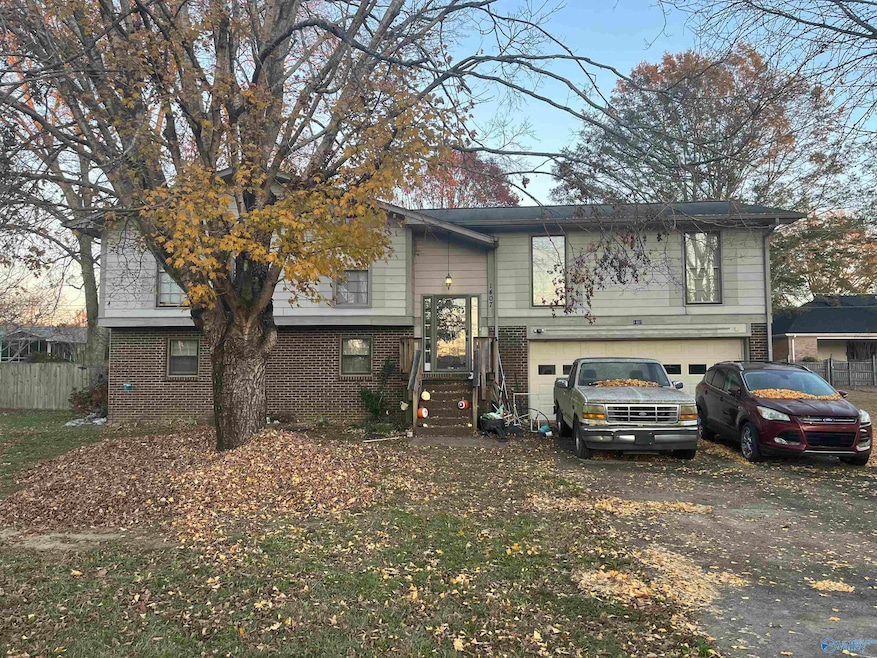 1407 Longbrook Dr NE, Cullman, AL 35055 - photo 1