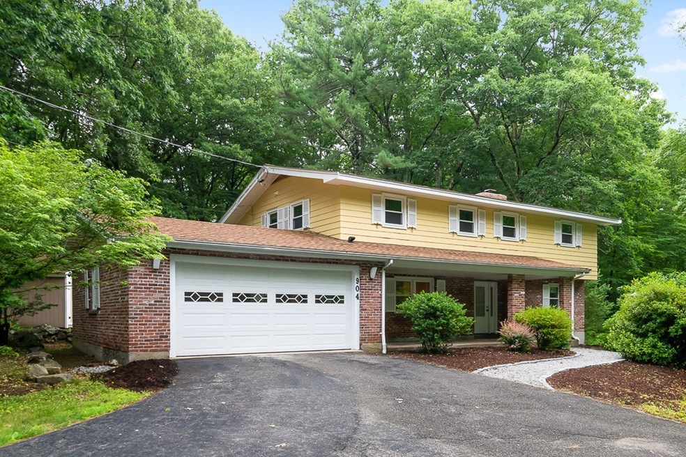 904 Depot Rd, Boxborough, MA 01719 - photo 1