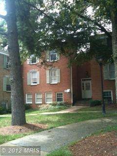 856 Quince Orchard Blvd unit OP2, Gaithersburg, MD 20878 - photo 1