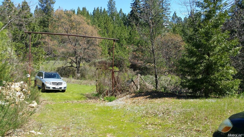 6081 Lauman Ridge Rd, Placerville, CA 95667 - photo 1