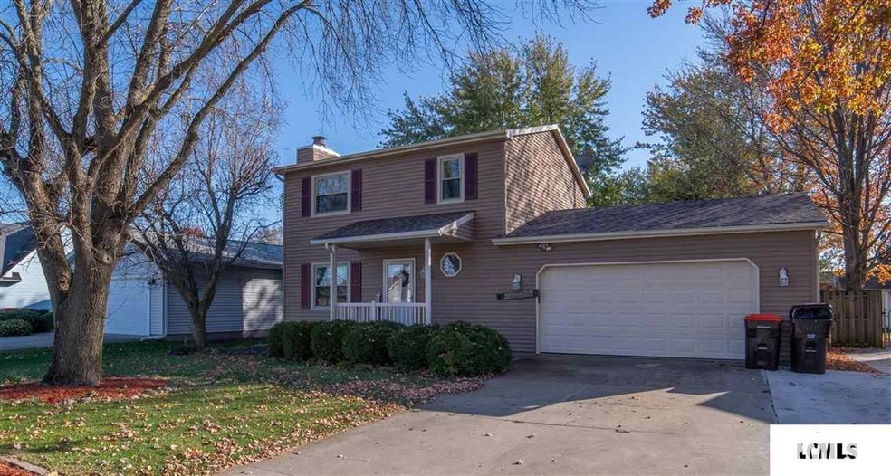 225 Heritage Ave, Lincoln, IL 62656 - photo 1