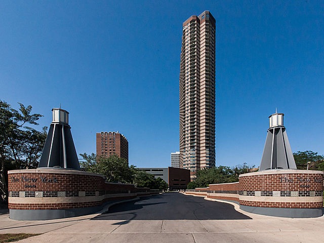 3660 N Lake Shore Dr unit 2709, Chicago, IL 60613 - photo 1