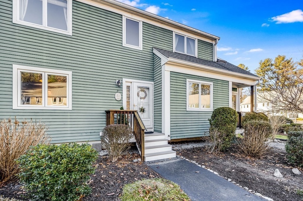 34 Mattakeesett St unit 21, Pembroke, MA 02359 - photo 1